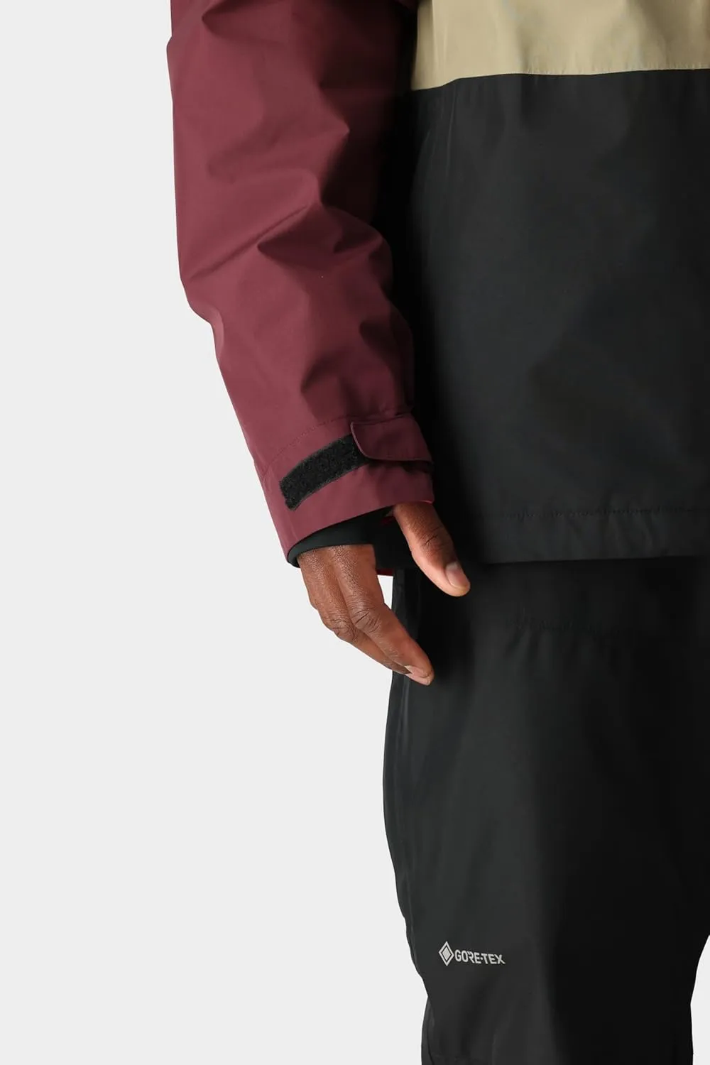 686 Men's Gore-TEX Core Jacket - Nylon Fabric Shell - Water & Weather Resistant