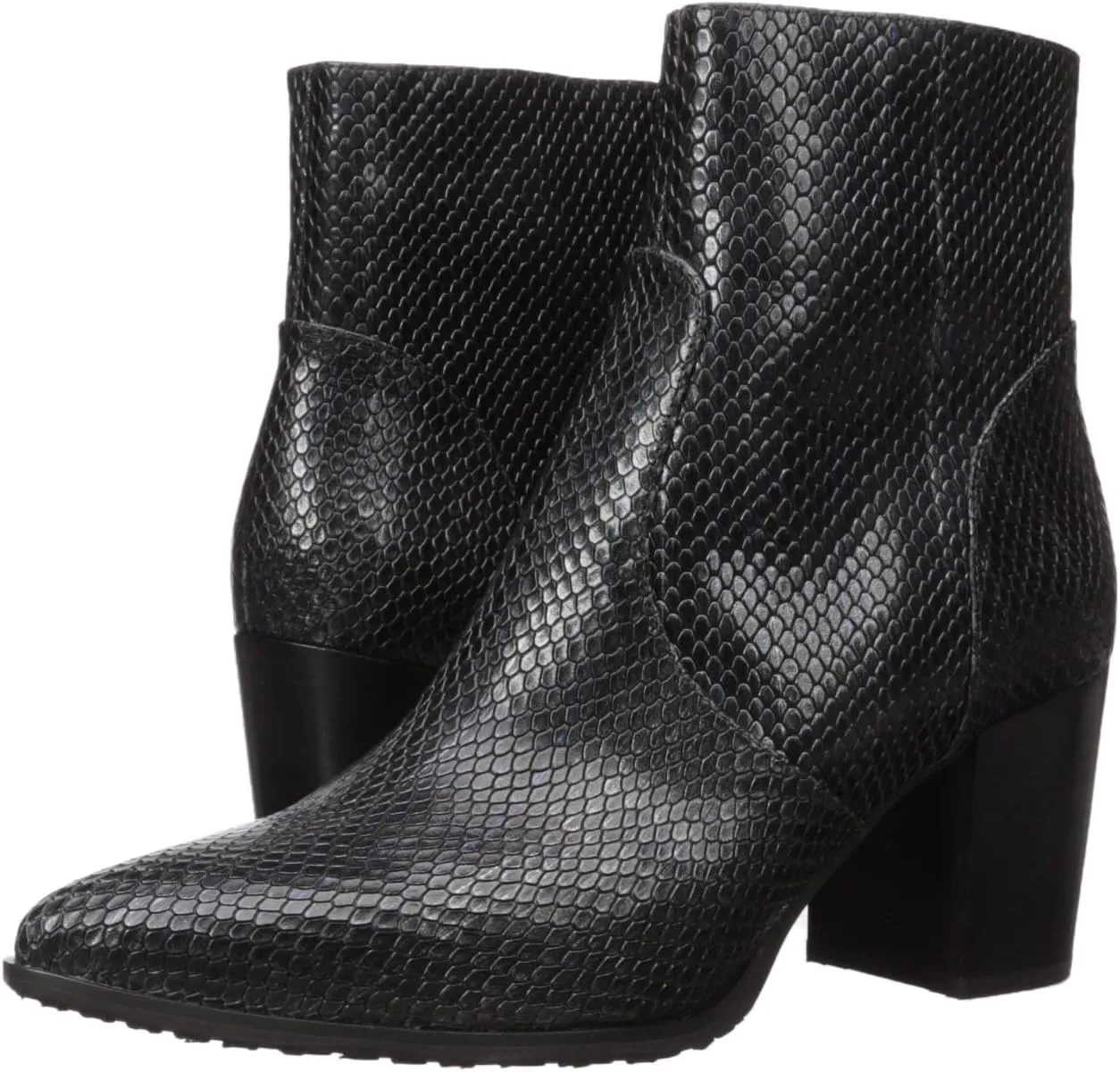 Blondo Women's Kelly Waterproof Ankle Bootie