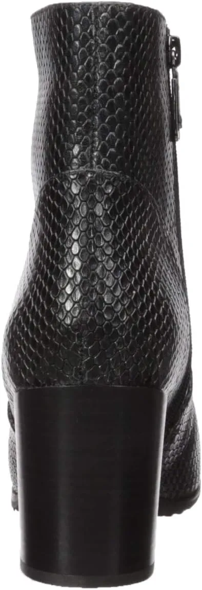 Blondo Women's Kelly Waterproof Ankle Bootie