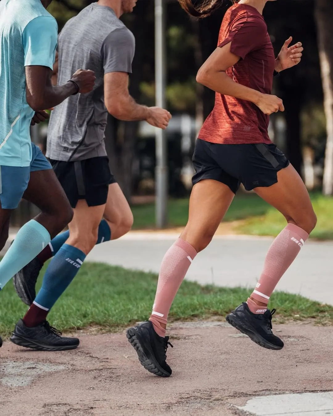 CEP Men's The Run 4.0 Calf Sleeves | Athletic Run Sleeves For Performance