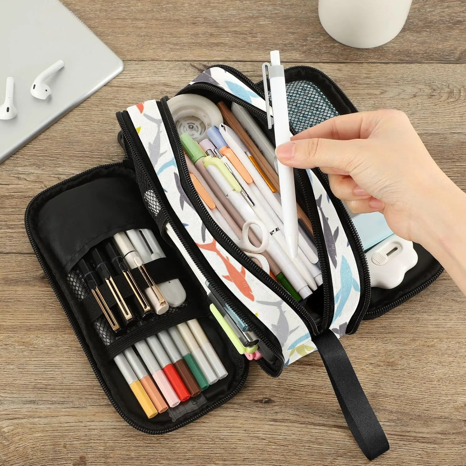 Fustylead Shark Silhouette Nylon Pencil Bag Large Storage Pouch Pen Case Makeup Bag Simple Stationery Bag School College Office Organizer for Teens Boys Girls Student