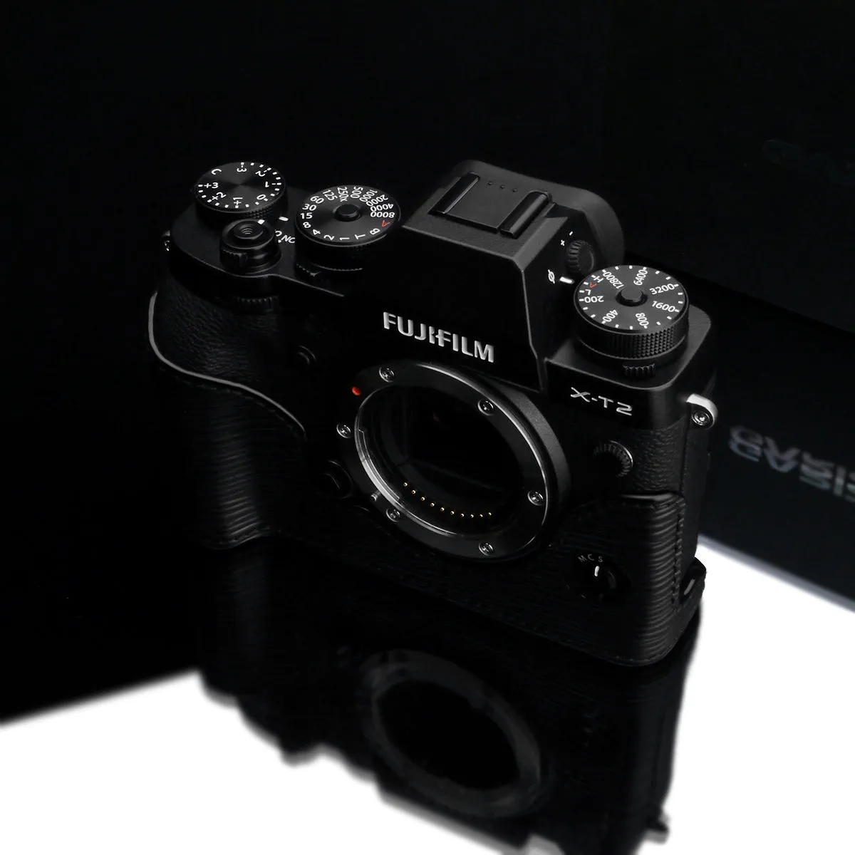 Gariz BL-XT2ABK Leather Camera Half Case Black for Fujifilm Fuji X-T2 / X-T3