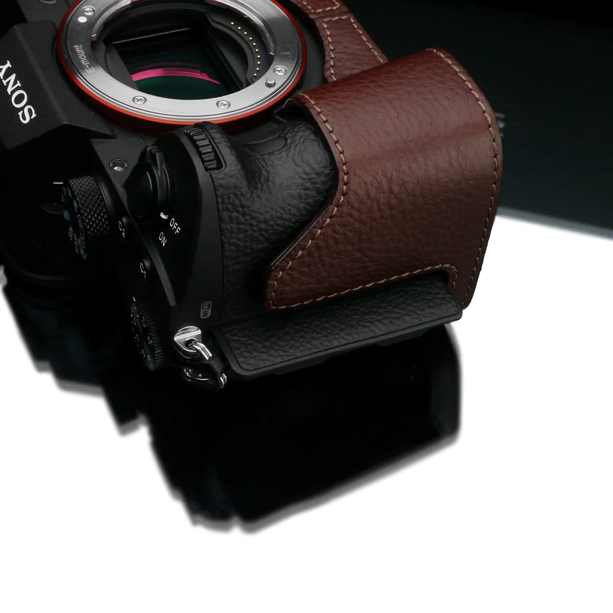 Gariz Brown XS-CHA7M3BRO Genuine Leather Half Case for Sony A7RIII/Sony A7III