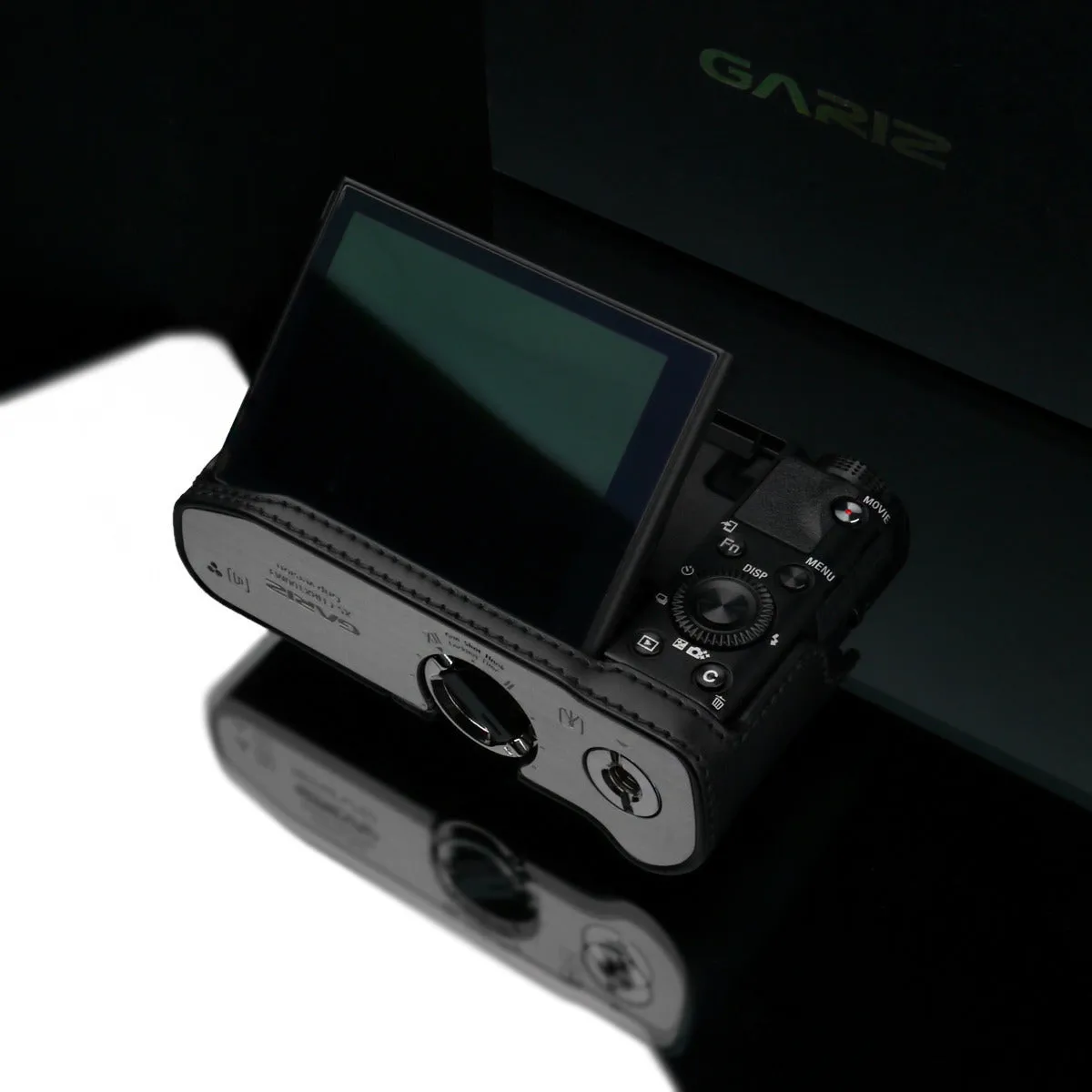Gariz Sony RX100 MK3 / MK4 Black Leather Camera Half Case XS-CHRX100M3BK (Grip Version)
