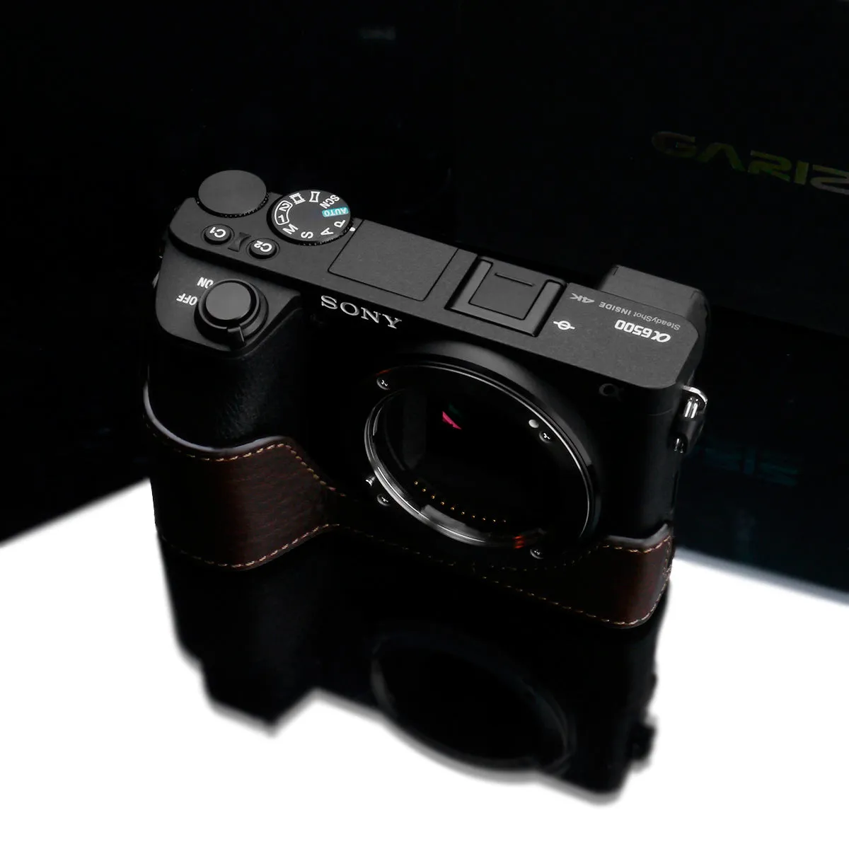 Gariz XS-CHA6500BR Genuine Leather Camera Half Case Brown for Sony A6500