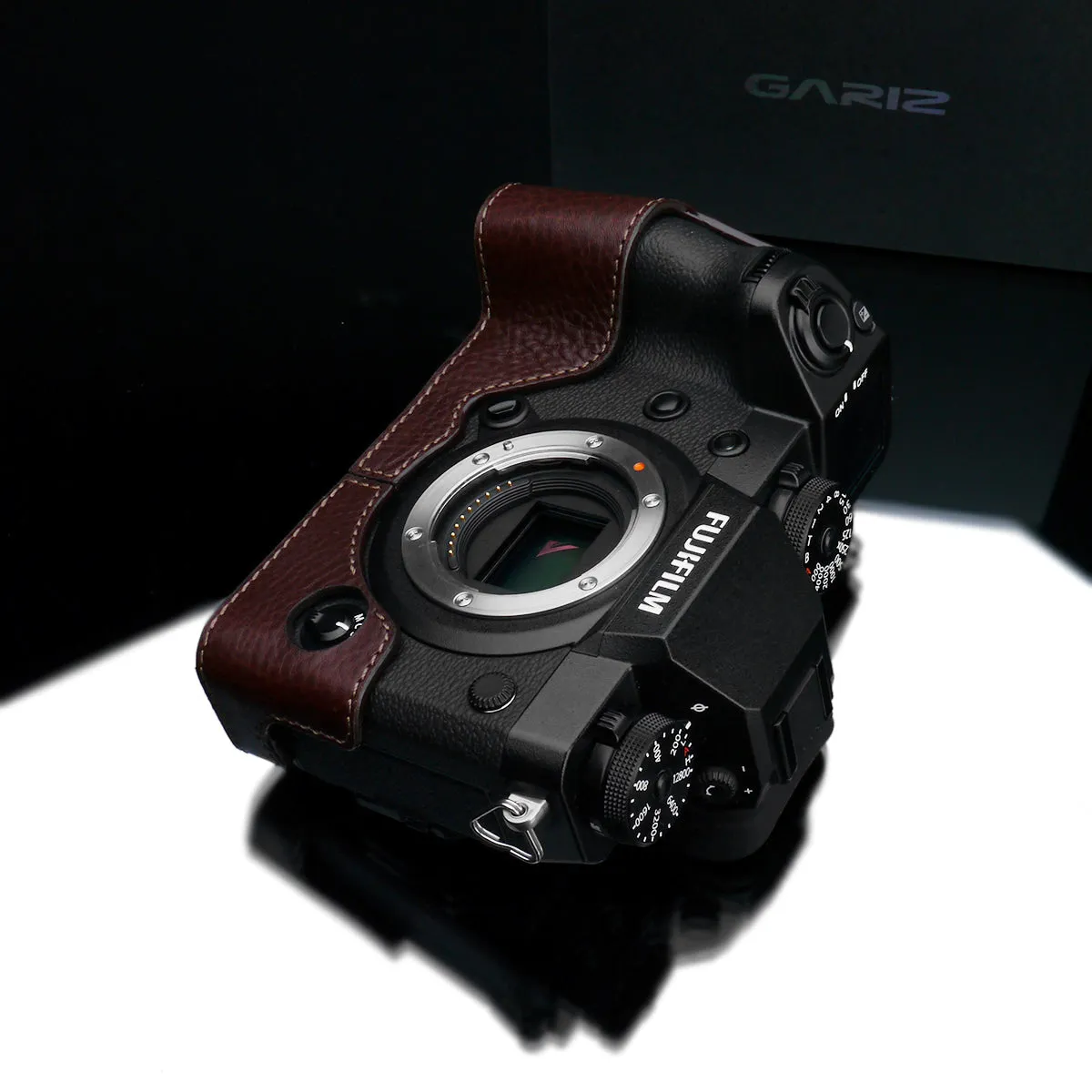 Gariz XS-CHXH1BR Leather Camera Half Case Brown for Fujifilm X-H1