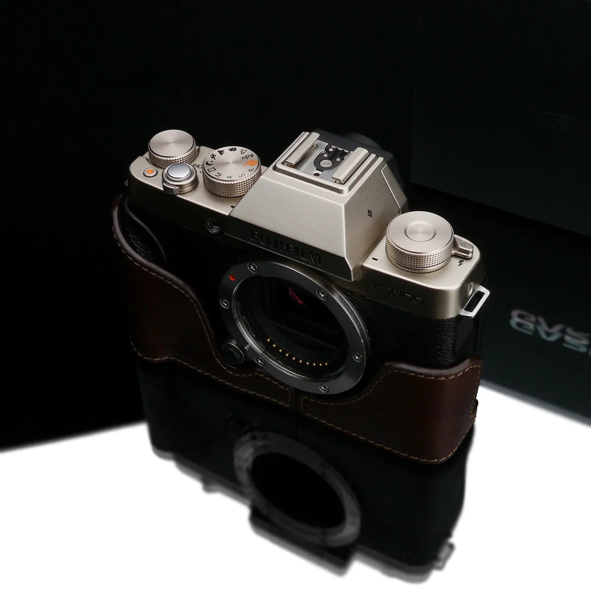 Gariz XS-CHXT100BR Leather Camera Half Case w/ Capfix Brown for Fujifilm X-T100