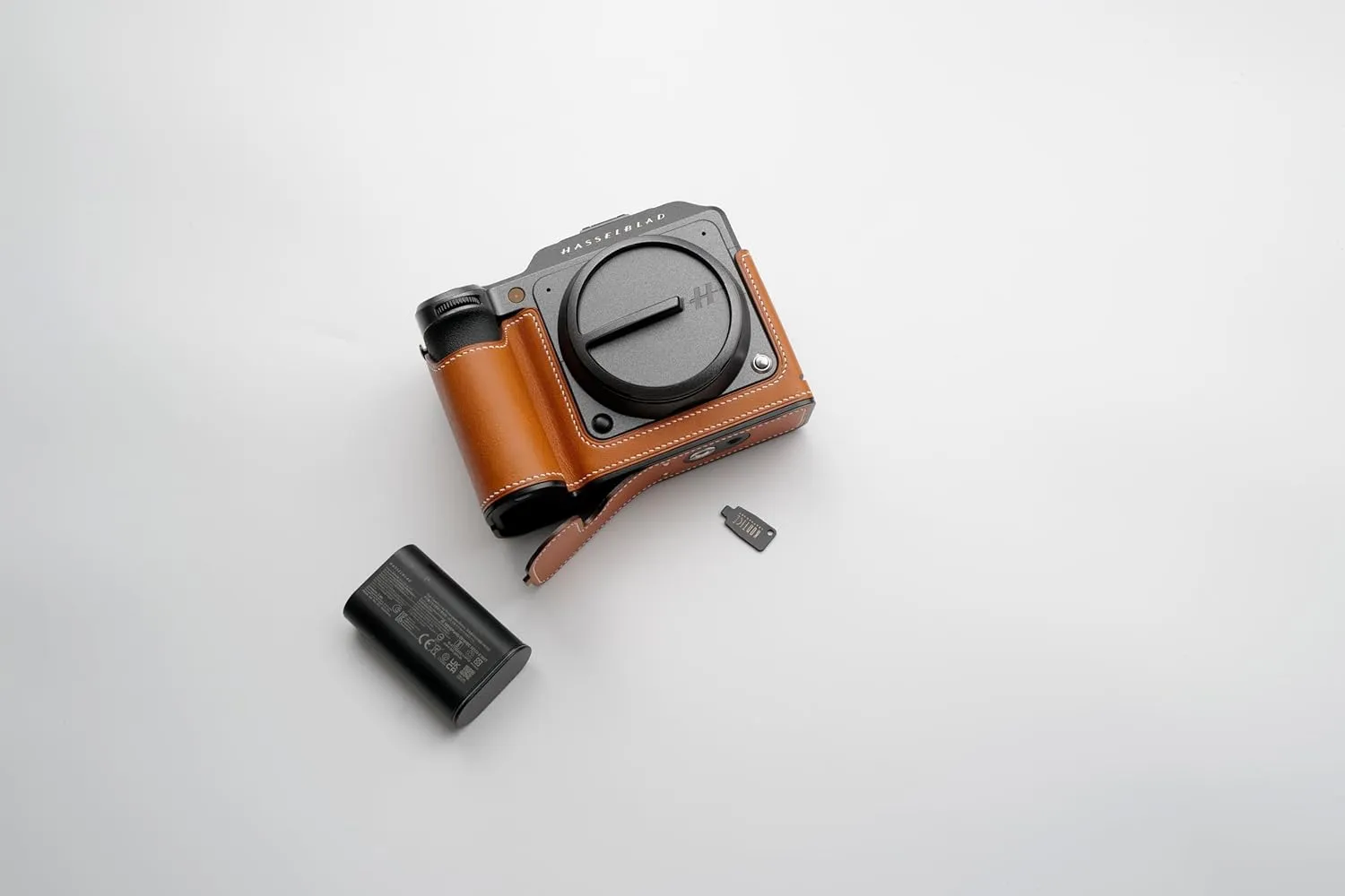 Handmade Genuine Leather Camera Half Case for Hasselblad X2D - Top Layer Cowhide Body   Metal Base Plate   Hand Shank 3-in-1 Design (Brown-mbox)