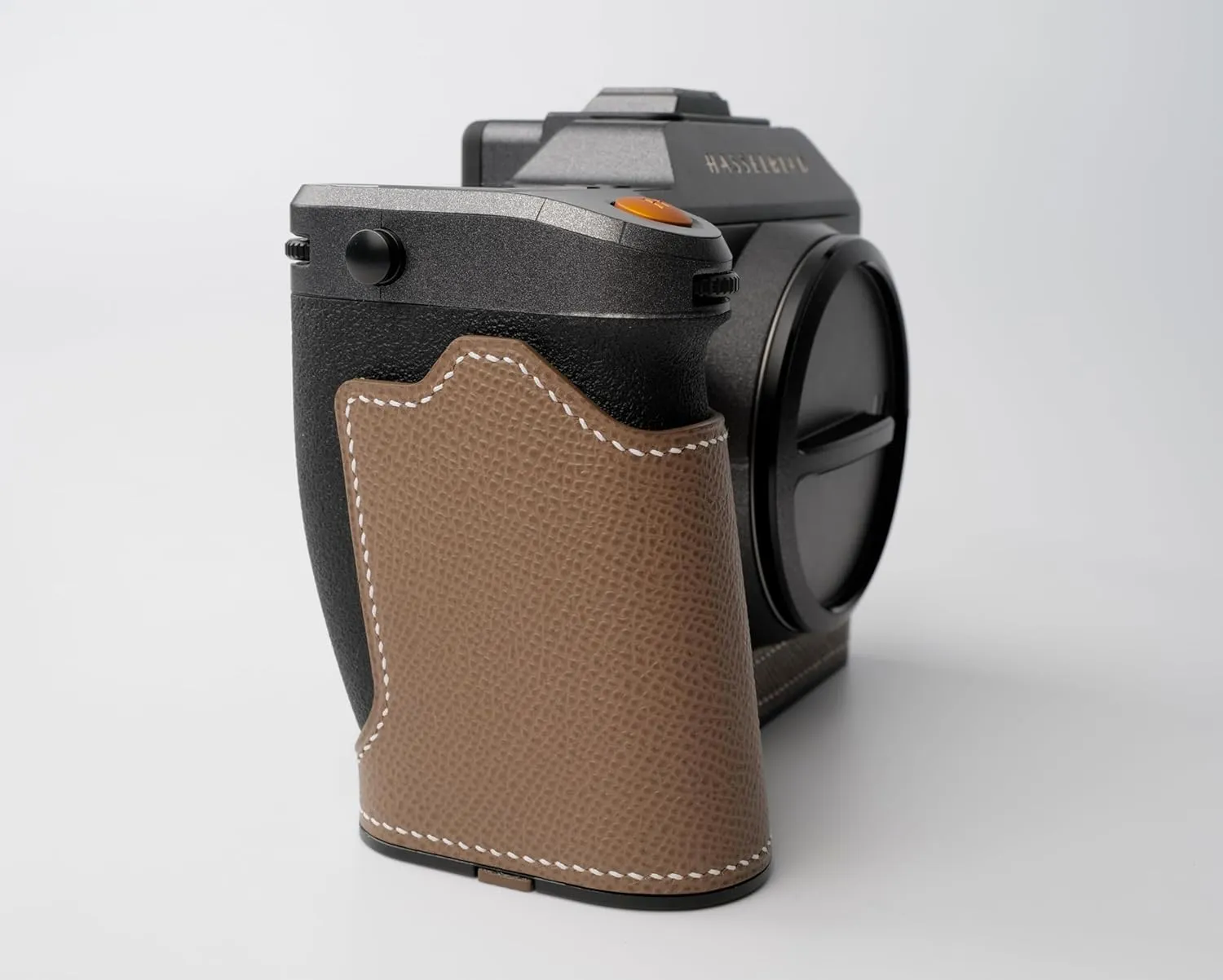 Handmade Genuine Leather Camera Half Case for Hasselblad X2D - Top Layer Cowhide Body   Metal Base Plate   Hand Shank 3-in-1 Design (Etoupe)