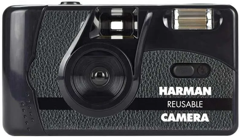 Harman Disposable/Rechargeable Camera   2 B&W Films 36 Poses
