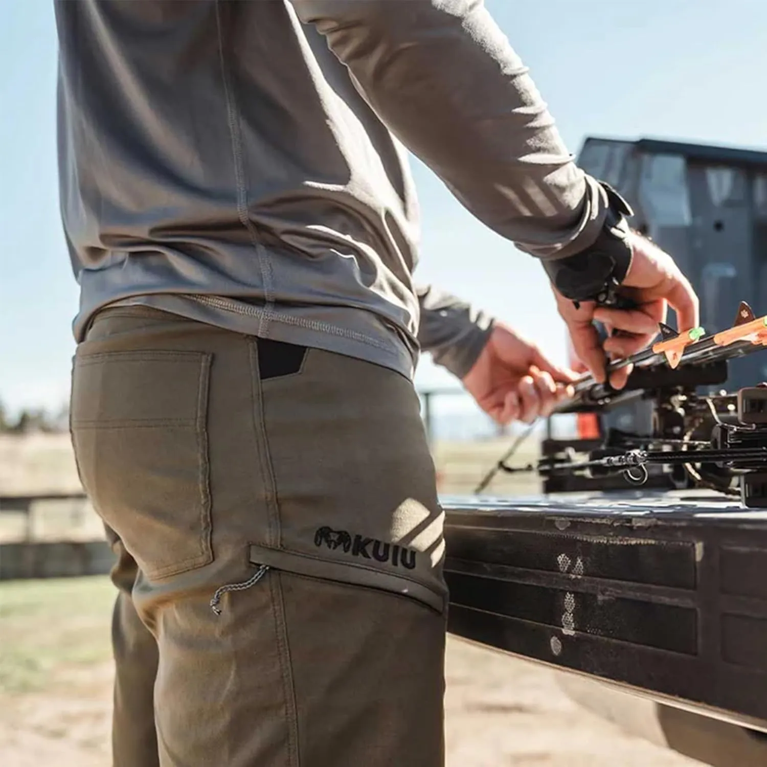 KUIU Switchback Pant - Water & Stain Resistant, 2-Way Stretch, Reinforced Knife Pocket, Durable & Versatile for Hiking