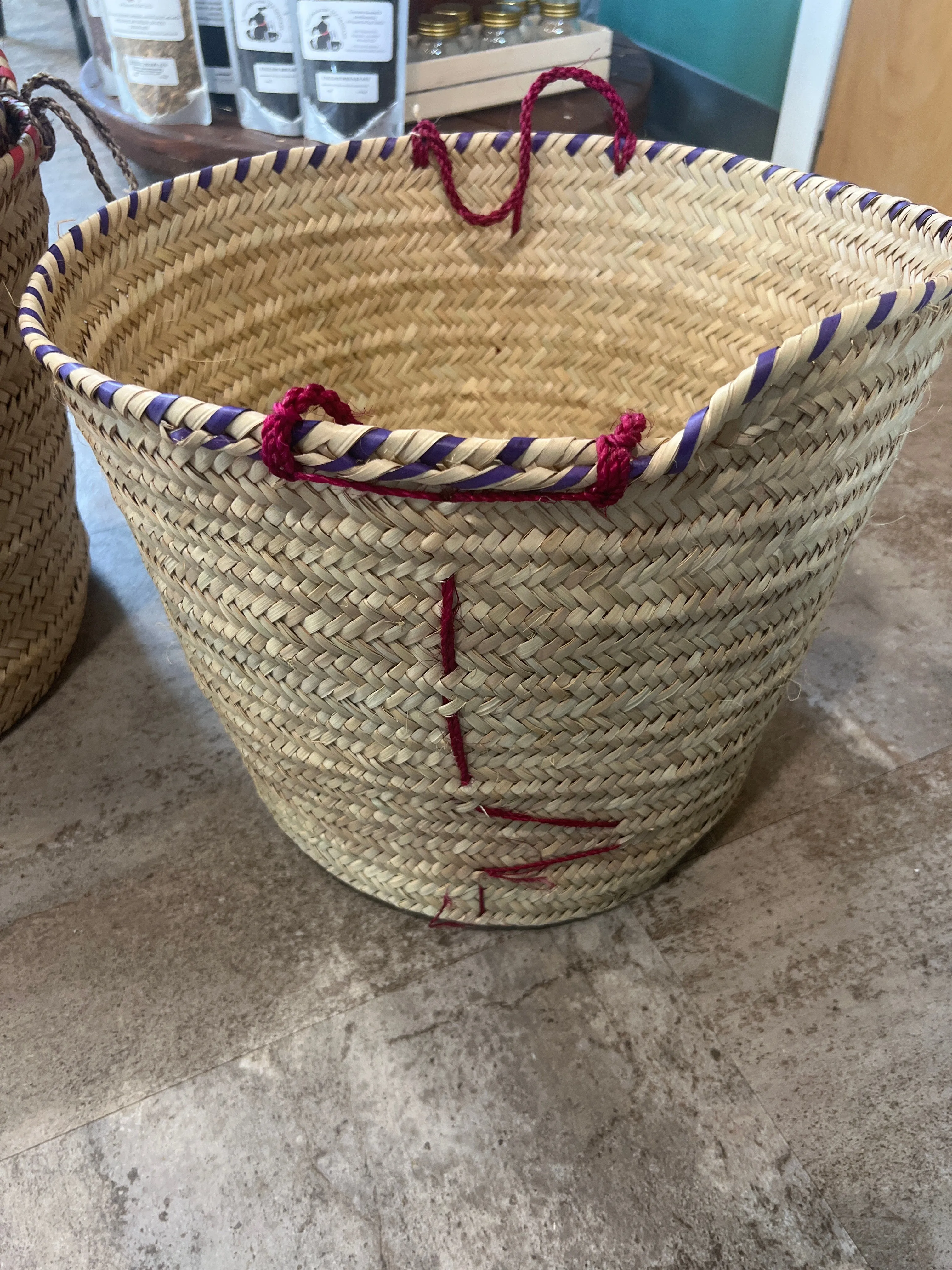 Large Palm shopping/laundry baskets
