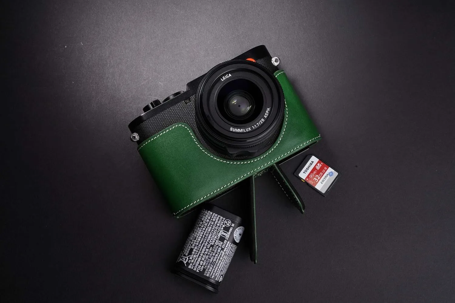 Leica Q2 Camera Case, BolinUS Handmade Genuine Real Leather Half Camera Case Bag Cover for Leica Q2 Camera Bottom Opening Version   Hand Strap (Green)