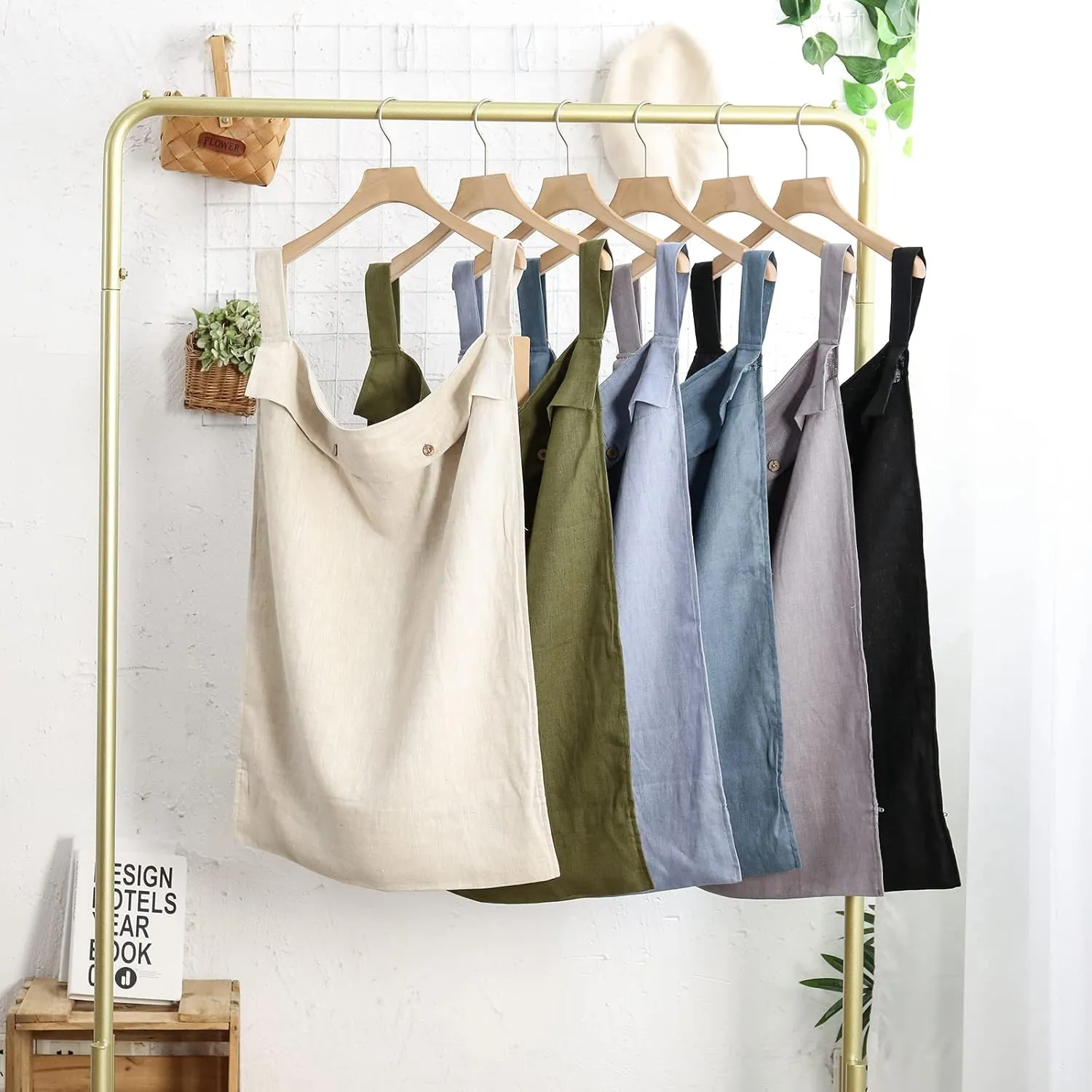 Linen Hanging Laundry Bag, 100% Linen Over The Door Laundry Hamper with Buttons and Zipper, Space Saving Door Hampers for Laundry Dirty Clothes Home Travel, Green