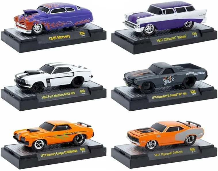 M2 82161 R30 Ground Pounders 6 Cars Set Release 30 in Display Cases Limited Edition 1/64 Diecast Model Cars