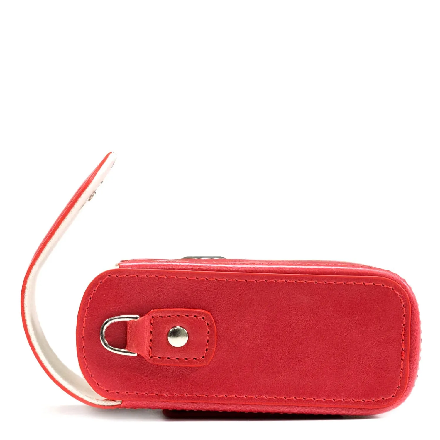 MegaGear Panasonic Lumix DC-ZS70, LX10, ZS60, ZS100, LX15, DC-TZ95, TZ90, DMC-TZ80, TZ100 Leather Camera Case with Strap