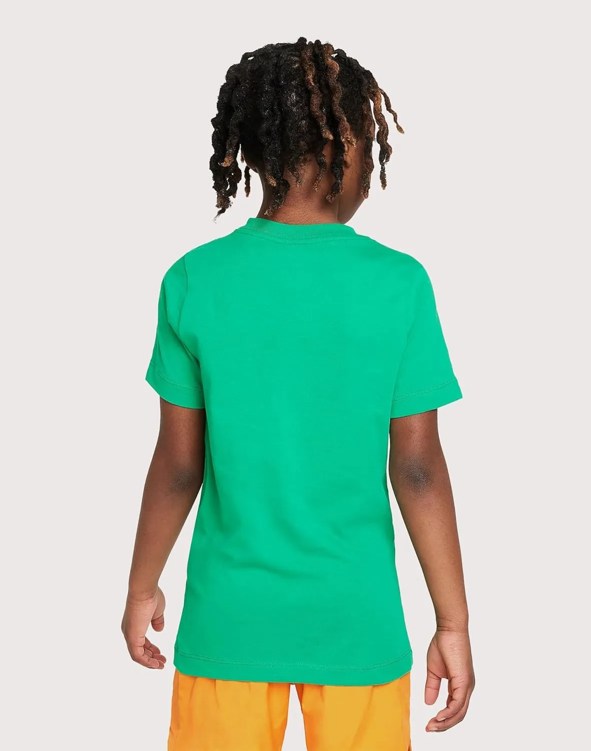 Nike Boxy Graphic Tee Grade-School (FV5345-324, Green)
