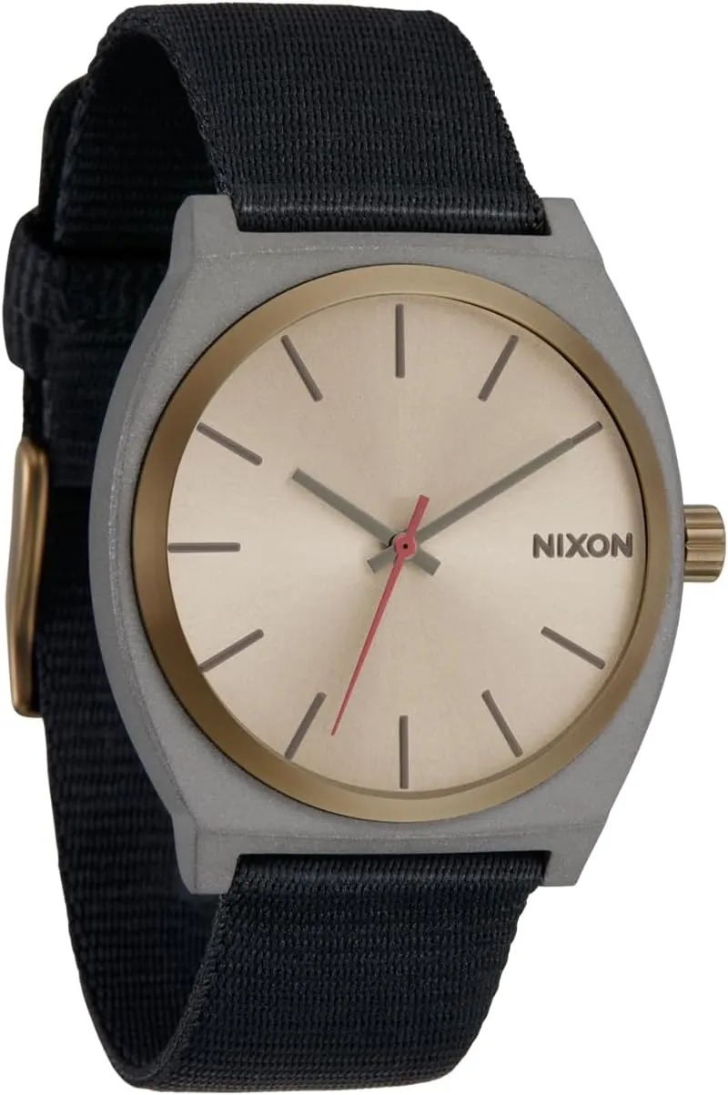 NIXON Sentry Nylon A1393-100m Water Resistant Men's Analog Classic Watch (42mm Watch Face, 23mm Cordura® Nylon Band)