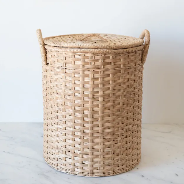 Round Woven Basket w/ Lid & Handles - Size 4