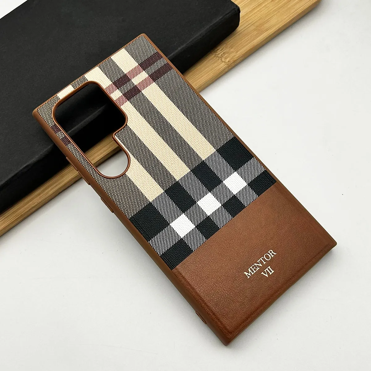 Samsung Galaxy S24 Ultra Chequred Mentor Series Luxury Leather Case - Brown / Red