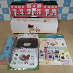 The Bear's School Goods Bundle of 11 Pieces