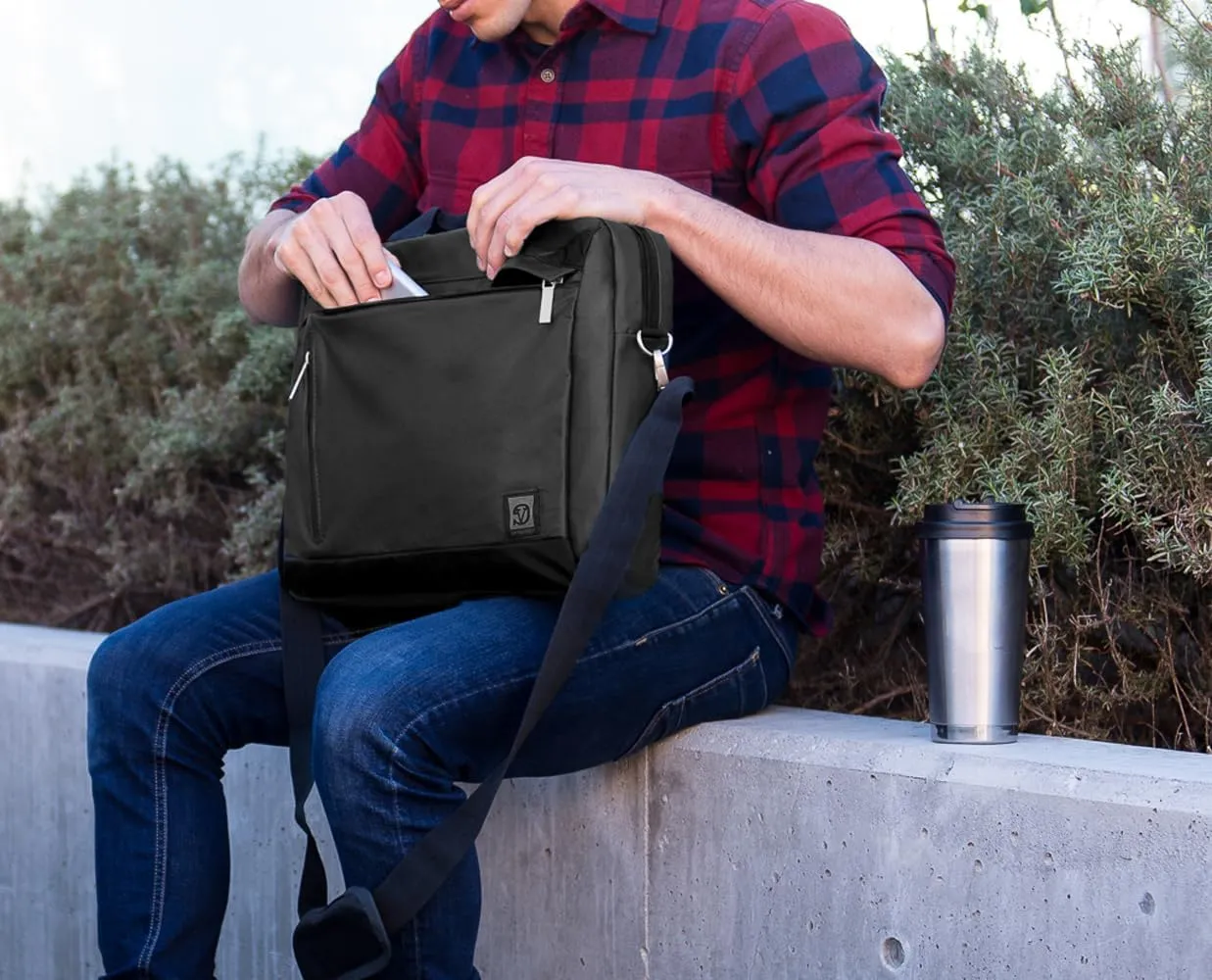 Waterproof Laptop Shoulder Bag for Acer Aspire 3/5/7/E 15, Nitro 5/7, Swift 3/5, Chromebook 15, ConceptD, Predator 15.6 Inch