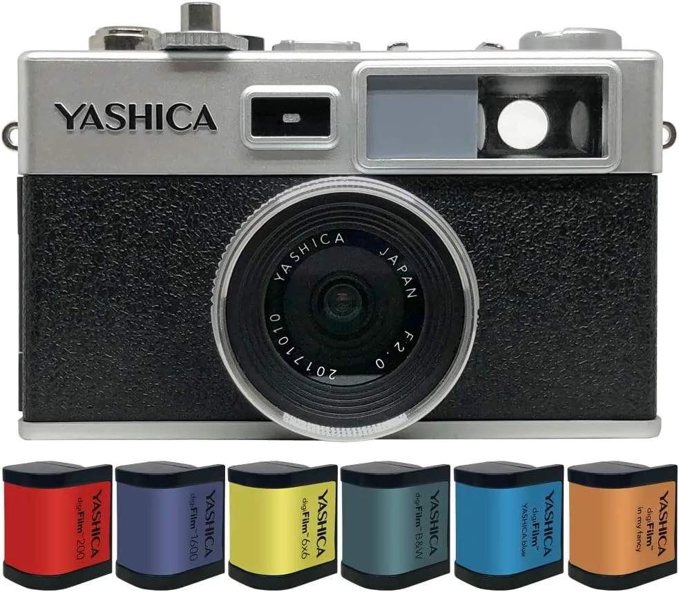 YASHICA digiFilm Camera Y35 (Launch Combo)